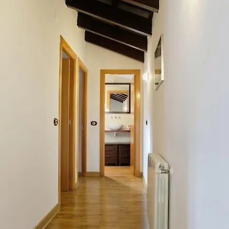 Сasa de vacaciones Casa De Pueblo Adosada, En La Zona Rural De Gijon.