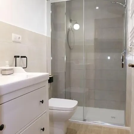 Casa De Pueblo Adosada, En La Zona Rural De Gijon. * Gijón