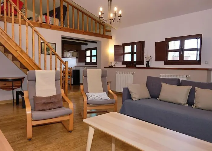 Casa De Pueblo Adosada, En La Zona Rural De Gijon. Holiday home