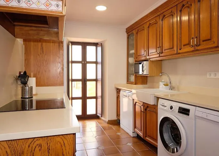 Casa De Pueblo Adosada, En La Zona Rural De Gijon. Gijon